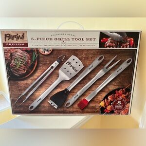 GRILL SET 5 piece brand new in box
